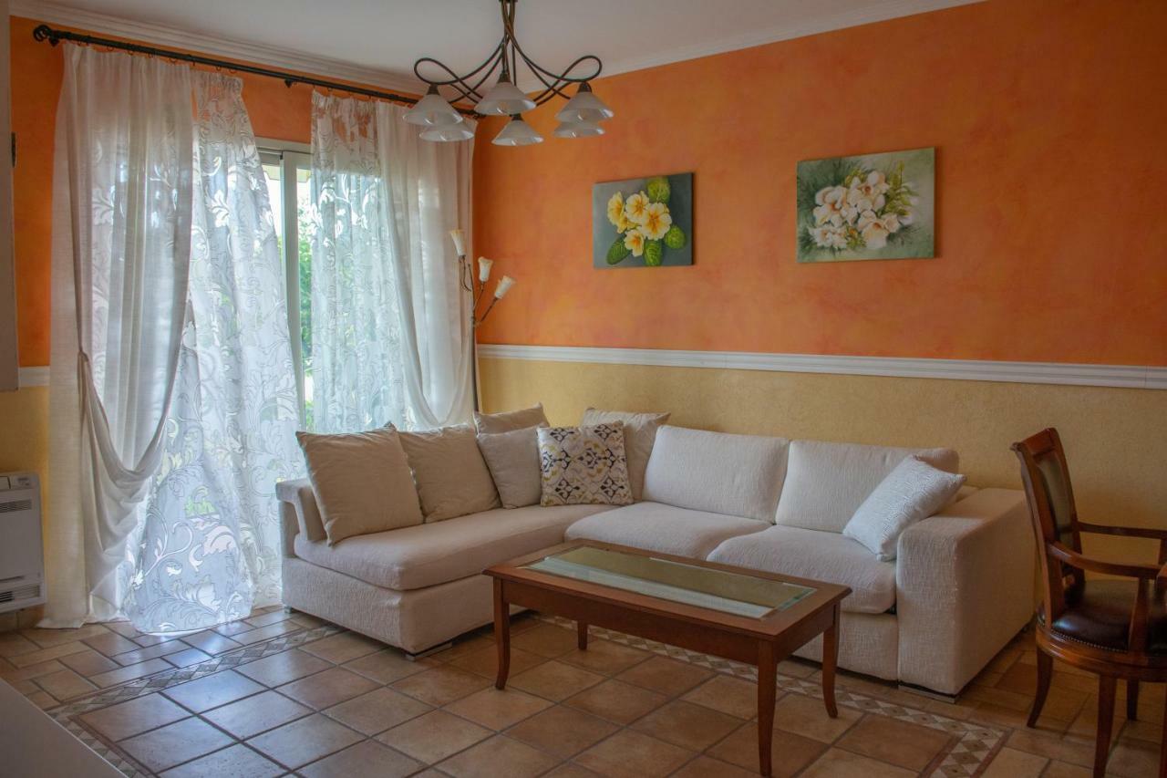 Villa Pineland Borghetto Santo Spirito Buitenkant foto